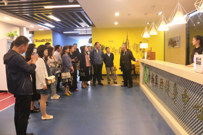 書香青海、悅享青物